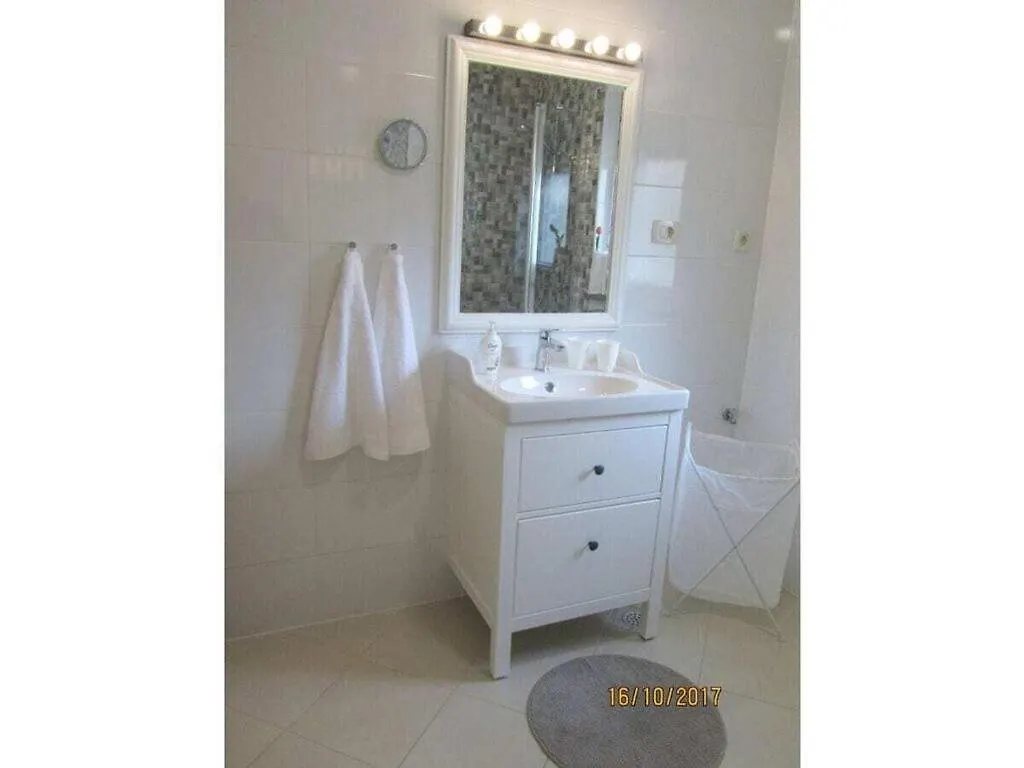 Дом отдыха Villa Luka Apartment Cream Фунтана Хорватия