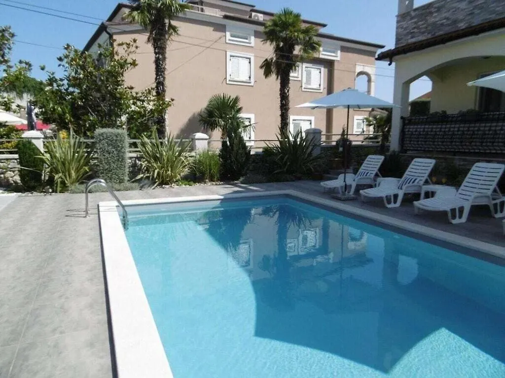 Villa Luka Apartment Cream Funtana 0*,  Croatia